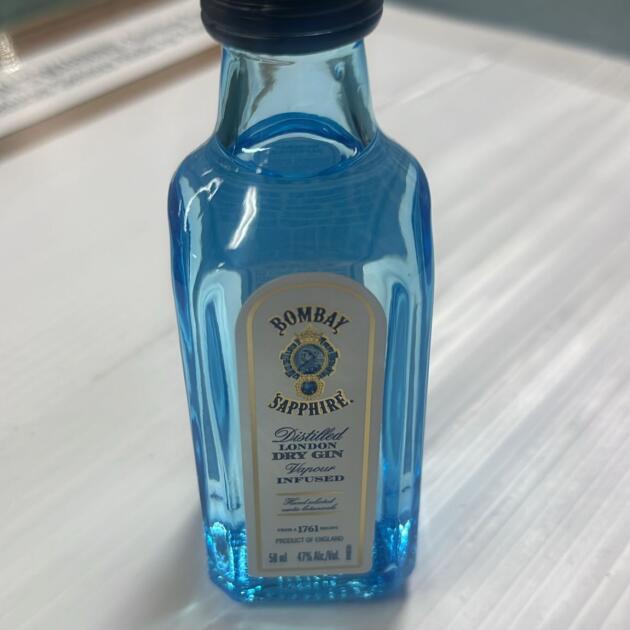 BOMBAY SAPPHIRE GIN 94 8/12PK