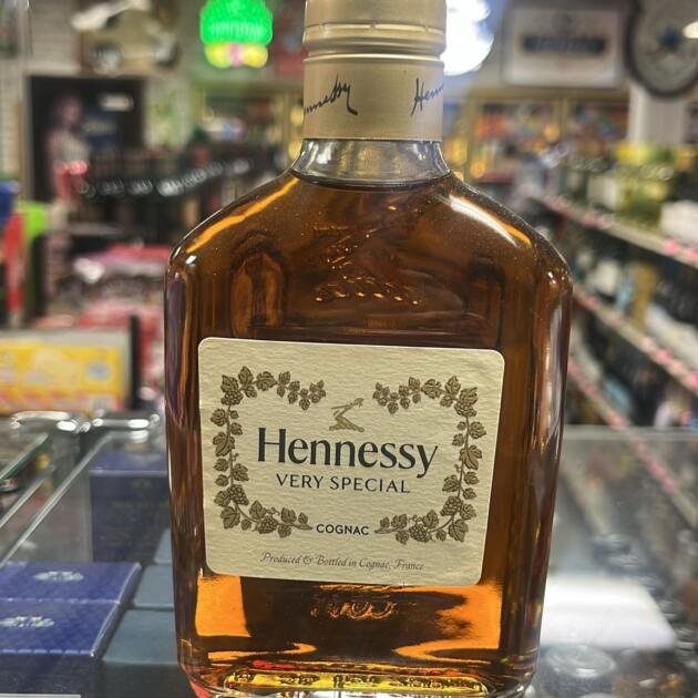HENNESSY COGNAC VS 80 FLASK