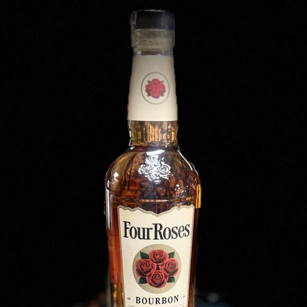 Four Roses Bourbon Kentucky Straight Bourbon Whiskey Established 1888, 40% AlcVol,(80 Proof) 750ml