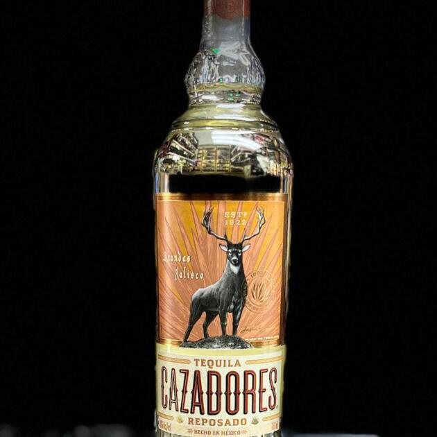 Tequila Cazadores Reposado